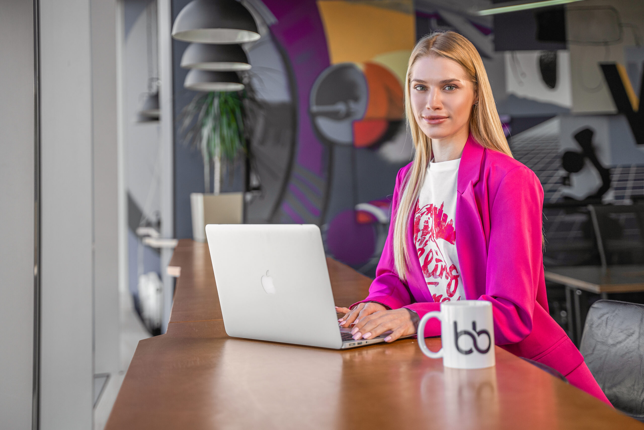 Read more about the article Enhancing Public Relations Through Data-Driven PR: A Comprehensive Guide